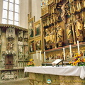 Tabernacle niche and the Altar of the Twelve Apostles
