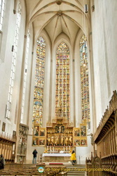 Nave and high altar of Jakobskirche
