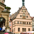 Town councillor's tavern.  See the "Master Draught" performed in the two windows