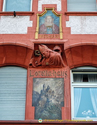 Lorettahaus facade