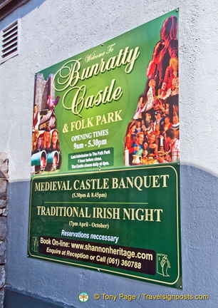 Poster about the medieval banquet