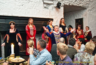 Entertainment during the medieval banquet