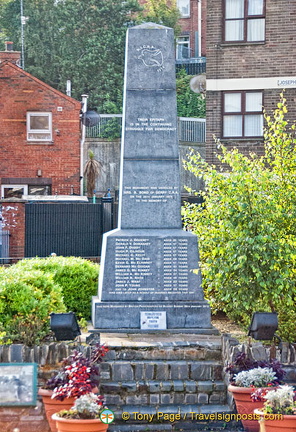 AJP 7915 (1463 visitas) AJP 7915