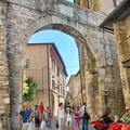Roman archway in Assisi