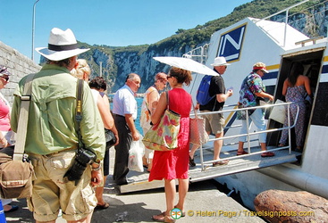 Boarding our hydrofoil back to Sorrento