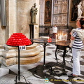 Making offerings - Como Duomo