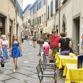 Tourist and restaurants on via Nazionale