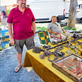 A friendly stallholder on Piazza Santo Spirito