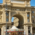 On top of the Arcone are three women in plaster, representing Italy, Art and Science