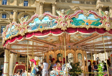 Merry-go-round on Piazza della Repubblica
