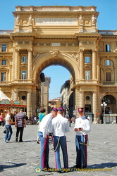 Arcone, the triumphal arch on Piazza della Repubblica
