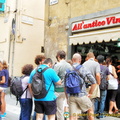 All'Antico Vinaio, a popular sandwich place on Via de' Neri 65