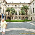 Palazzo Borromeo courtyard
