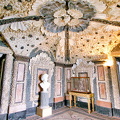 Palazzo Borromeo grotto