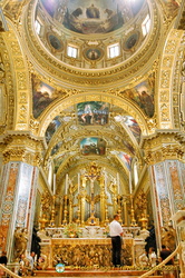 Altar of Montecassino Basilica