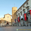 View of Chiesa di San't Andrea on Piazza della Repubblica