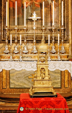 See the Madonna's wedding ring in the Chapel of San Giuseppe