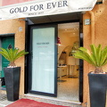 Gold For Ever, a gold jewelry shop on Calata Marconi