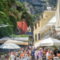 Plenty of cafes and restaurants in Positano