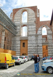 Il Facciatone, the unfinished nave gives an indication of the size of the planned extension