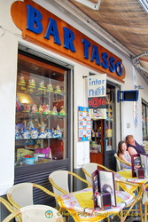 Bar Tasso, an internet cafe on Via Tasso