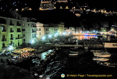 Night view of Marina Grande