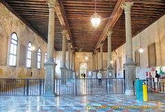 Inside the Ospedale Civile ss. Giovanni e Paolo