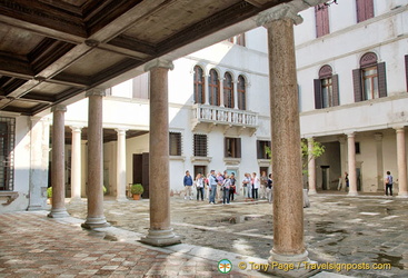 Palazzo Grimani courtyard