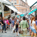 Coming down to San Polo on the Rialto Bridge