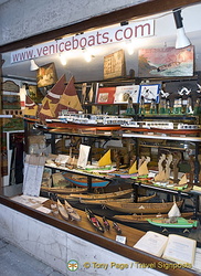 A boat shop in San Polo