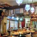A cozy bar-restaurant in San Polo