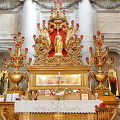 This chapel contains the well-preserved body of St Lucy