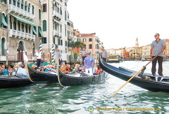 A meeting of gondoliers