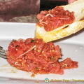 Tuna tartare is a specialty of Osteria Mocenigo
