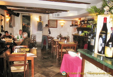 Dining room of Osteria Mocenigo