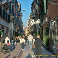 Via Mazzini links Piazza Bra with Piazza Erbe