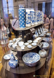 Blue and white Chinese pottery