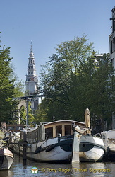 Rennaisance-style Zuiderkerk in the background