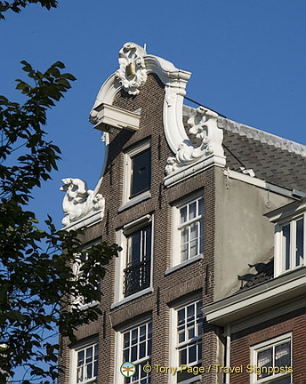 Amsterdam | Netherlands (2258 επισκέψεις) Interesting buildings and gables Amsterdam, Netherlands Amsterdam | Netherlands