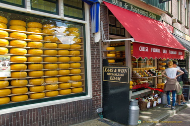 Edam Cheese shop