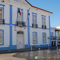 Arraiolos Town Hall with a dancing fountain in front of it