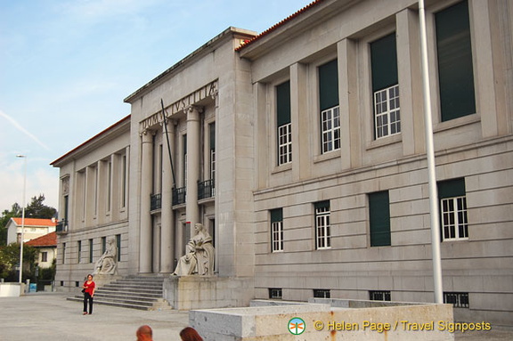 Guimaraes, Portugal (1014 visits) Guimaraes, Portugal