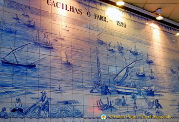 Azulejos panel showing Cacilhas O Farol 1890