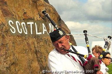 Scottish piper on the Scotland/England border