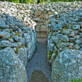 Passage to the central burial chamber