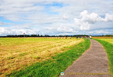 Culloden Battlefield path