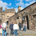 The ticket office is on the right in the Old Guard House (1973 visites) Next to the Visitor Information office is the Edinburgh Castle shop
[Edinburgh Castle - Edinburgh - ... The ticket office is on the right in the Old Guard House