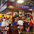 El Quim is very popular and it's not easy to find a seat here