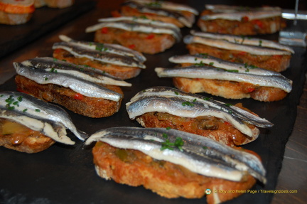 Guggenheim-Bilbao-Bistro DSC 7291