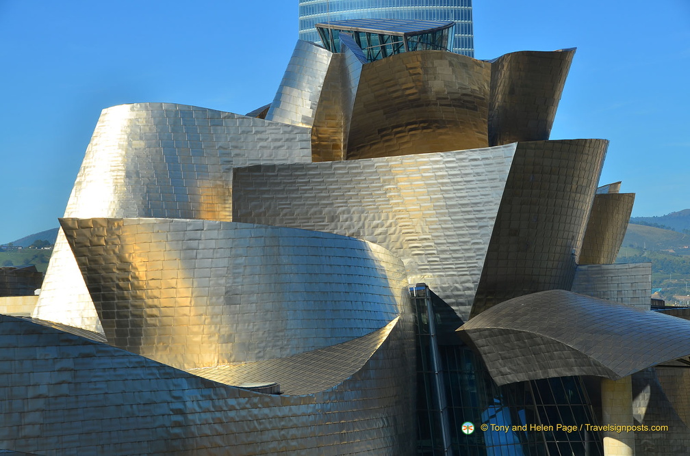 Guggenheim-Bilbao AJP2919 250201021756